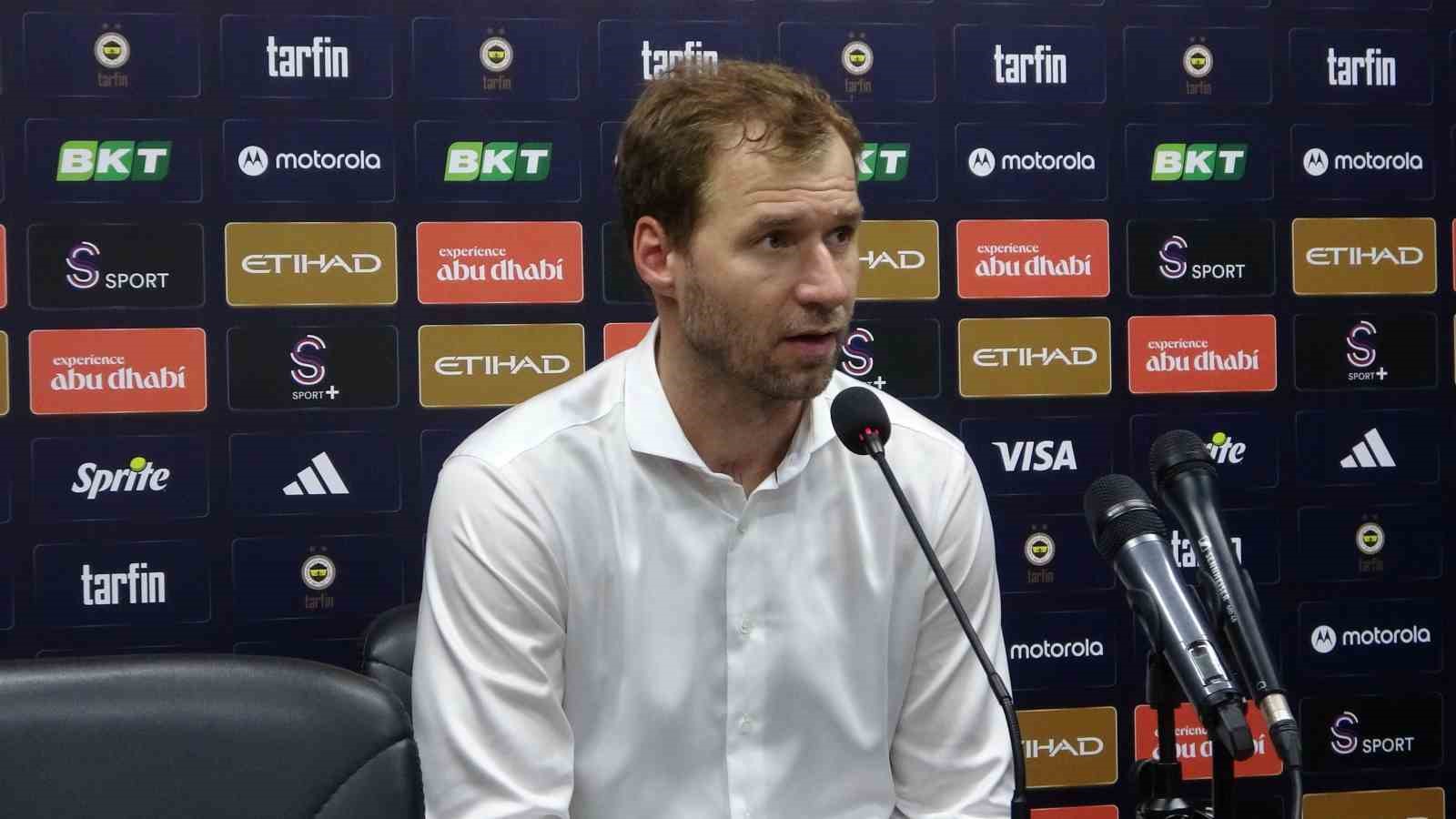 Anton Gavel: "Fenerbahçe fiziksel olarak bizi çok zorladı"