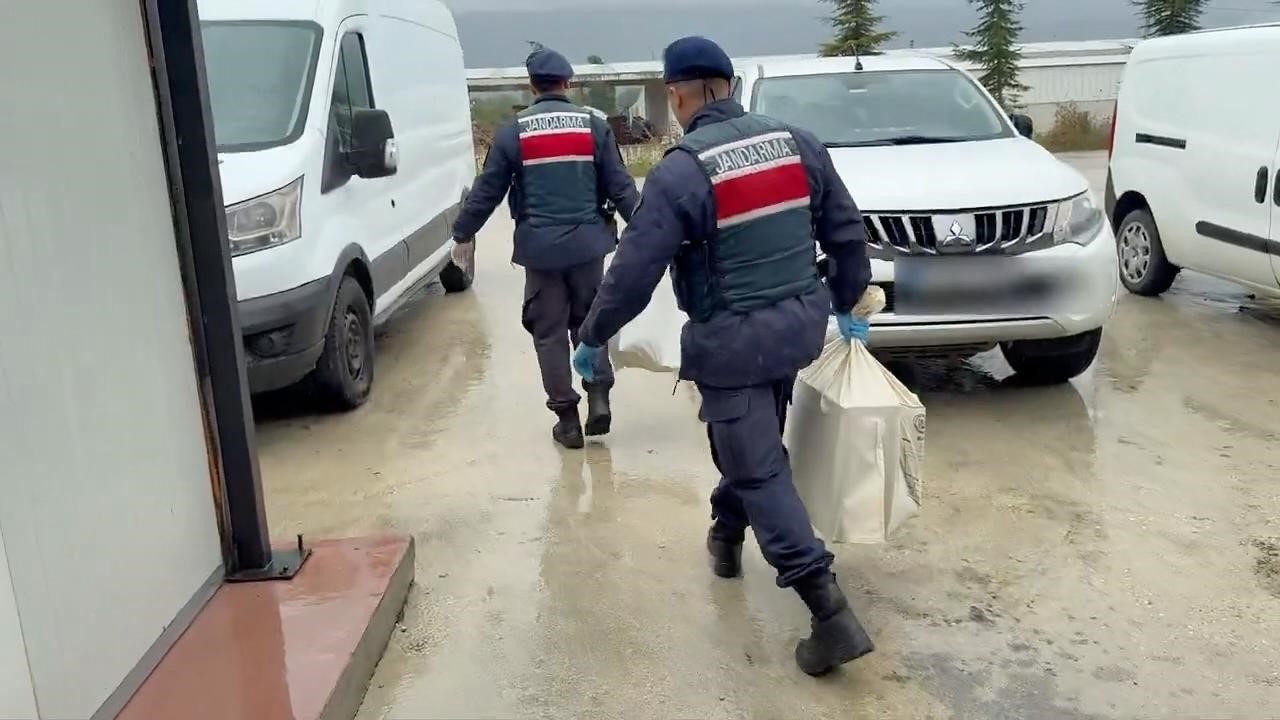 Bolu’da belediye kooperatifine yönelik ‘zimmet’ soruşturmasında 3 şüpheli serbest bırakıldı
