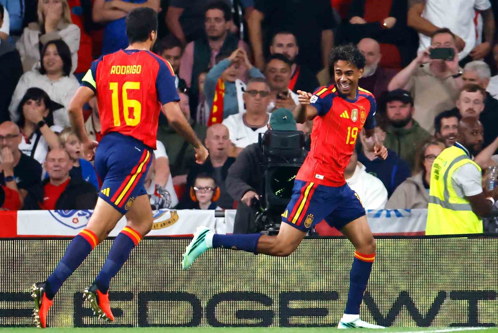 İspanya’dan İngiltere karşısında geri dönüş: 3-2
