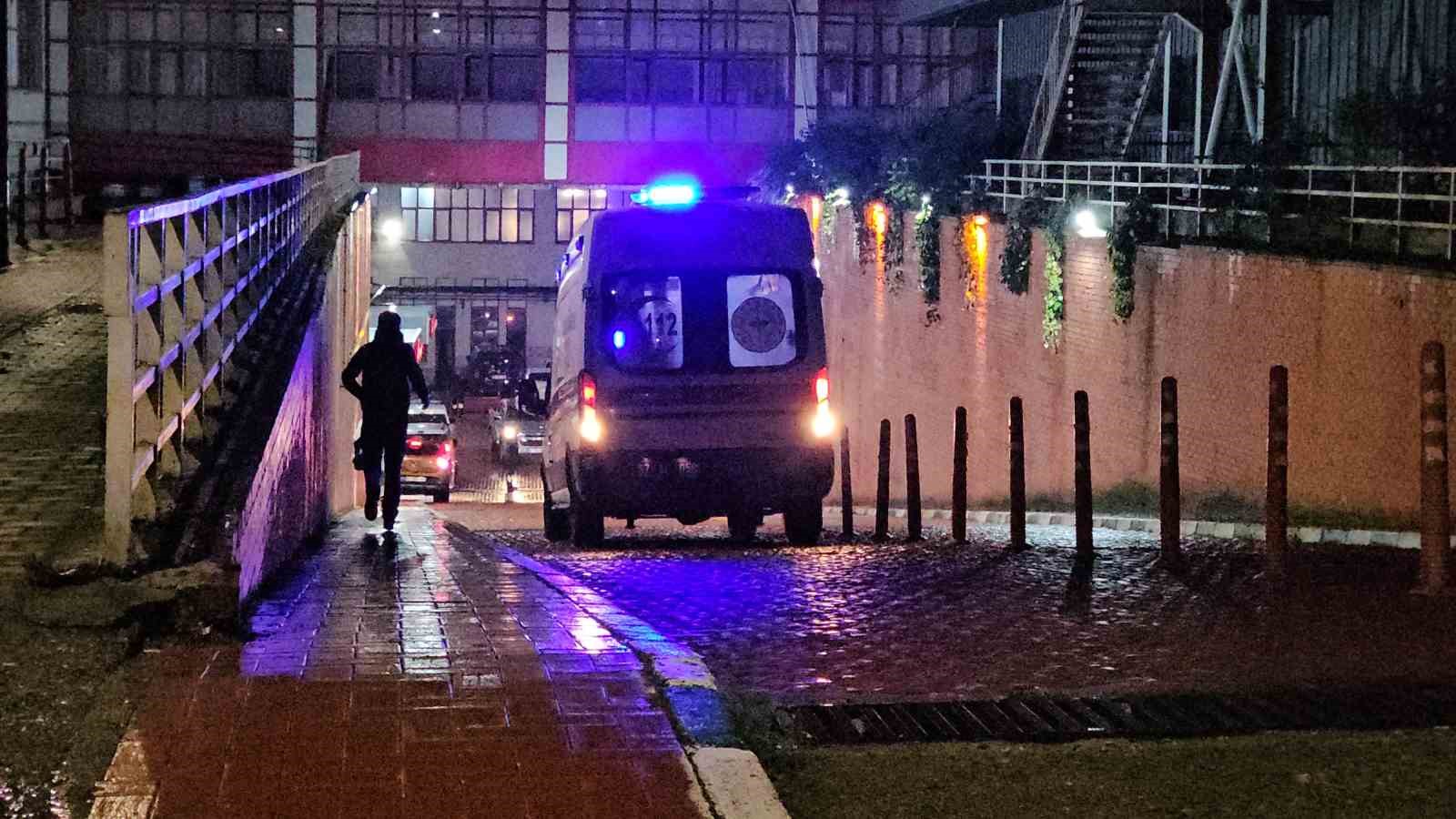 Kömür silosuna düşen madenci yoğun bakıma alındı
