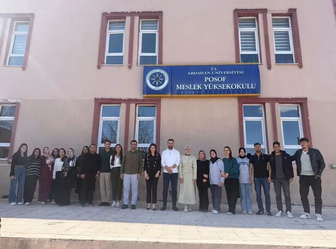 Posof’taki yurtlarda kalan 154 öğrenci il merkezine yönlendirildi