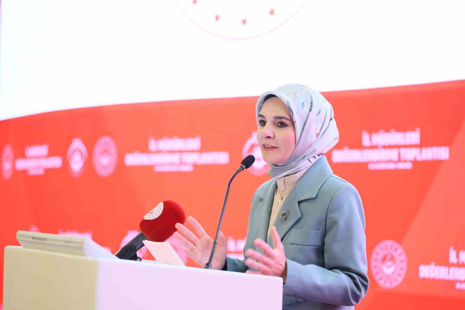 Bakan Göktaş’tan il müdürlerine sahada aktif yönetim ve habersiz denetim talimatı