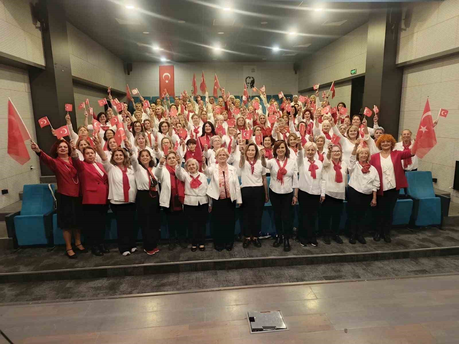 Bursa Nilüfer Kadın Korosu Kıbrıs ve Kahramanmaraş yolcusu
