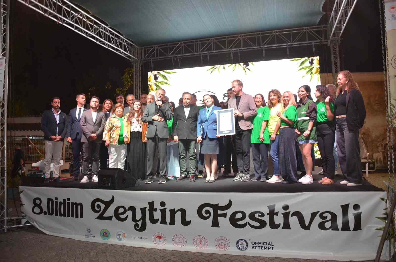 Didim Adını Dünyaya Duyurdu: İspanya'nın Elindeki Zeytinyağı Rekoru Kırıldı!