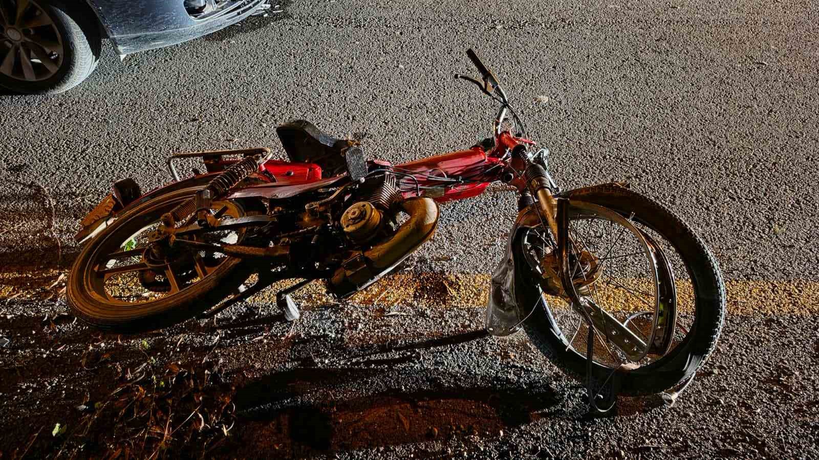 Otomobil ile motosiklet kafa kafaya çarpıştı: 1 ölü