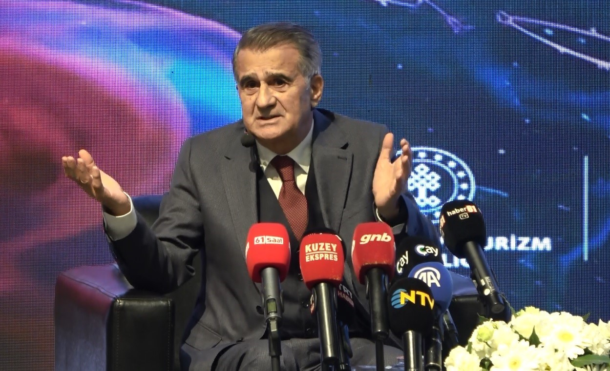 Şenol Güneş'ten Çarpıcı Milli Takım Çıkışı: 'En Kötüsü Bendim, Dünya Üçüncüsü Oldum!'