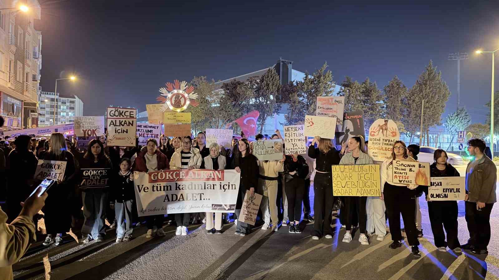 Sevgilisi tarafından öldürülen Gökçe için yürüyüş düzenlendi