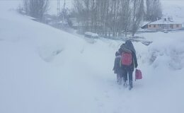 Bingöl ve Tunceli’de kar yağışı nedeniyle taşımalı eğitime 1 gün ara verildi