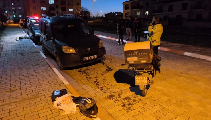 Yemek siparişi götürüyordu, sokak köpeğinden kaçarken kaza yaptı!