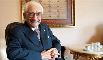 Dr. Alaeddin Yavaşça