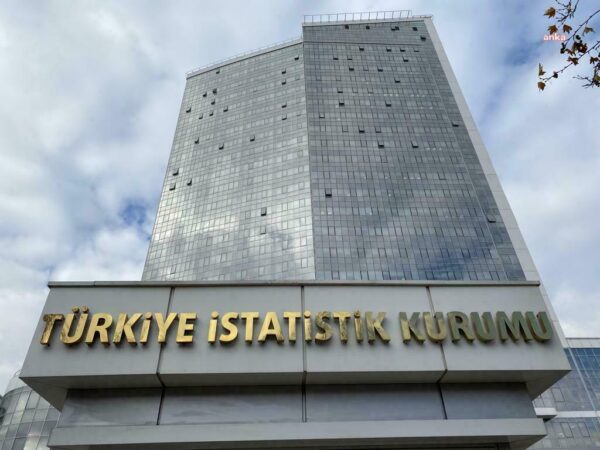 (ANKARA) – Türkiye İstatistik Kurumu (TÜİK), 2025 yılı ocak ayına ilişkin Hanehalkı İşgücü