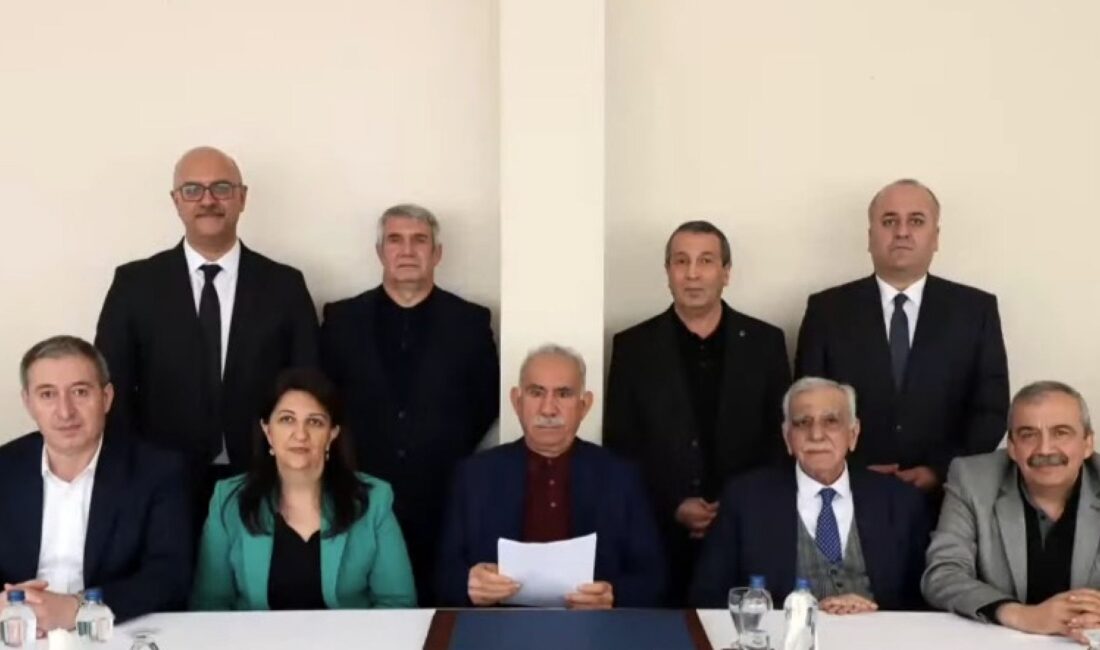Öcalan’ın uzun süredir beklenen açıklaması DEM Partili vekiller tarafından okundu.