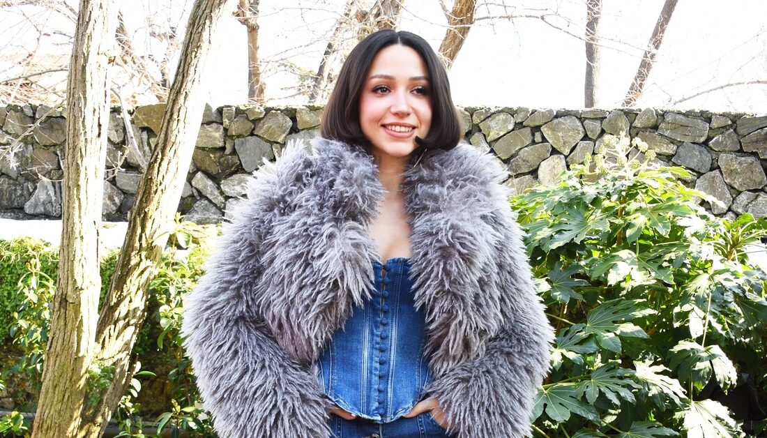 Zeynep Bastık: Gençken anne olmak istiyorum – Magazin haberleri Habertürk’ten Onur Aydın’ın haberine göre; Zeynep Bastık, önceki gün Etiler’de