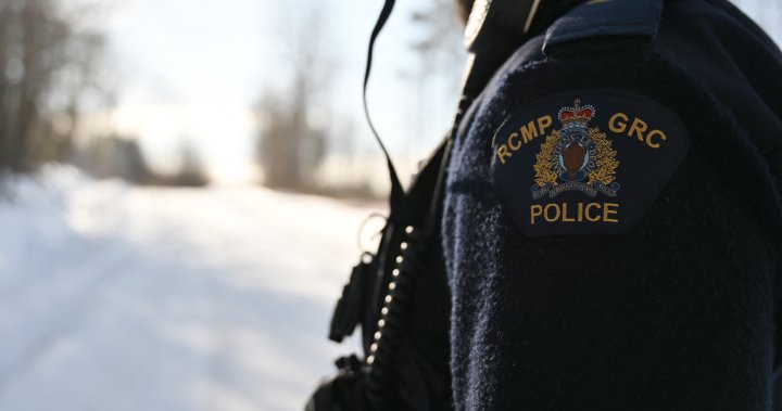 Perşembe gecesi ABD ile Kanada arasındaki Quebec sınırını geçmeye çalışırken