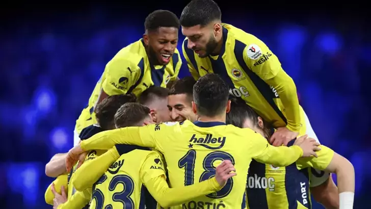 22:2502 Mart 2025 3 PUAN FENERBAHÇE’NİN! Ülker Stadyumu’nda oynanan maçı