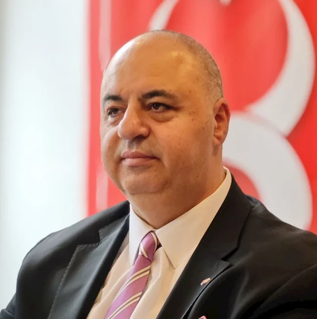 Yüzüncüyıl Gazeteciler Derneği Başkanı Yavuz Yılmaz, 8 Mart Dünya Kadınlar