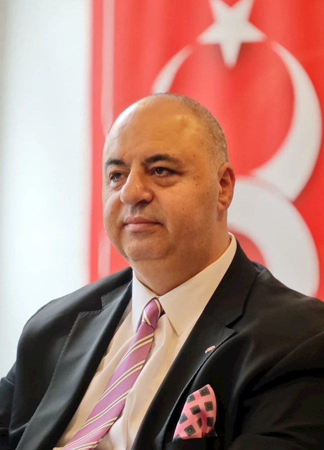 Yüzüncüyıl Gazeteciler Derneği Başkanı Yavuz Yılmaz, 8 Mart Dünya Kadınlar