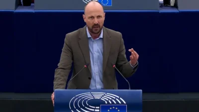 Avrupa Parlamentosu (AP) Milletvekili Marc Botenga, AP Genel Kurulunda Gazze’de