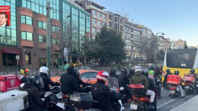 Sizde de oluyor mu bilmiyorum ama iş yerinin, evin pencereden