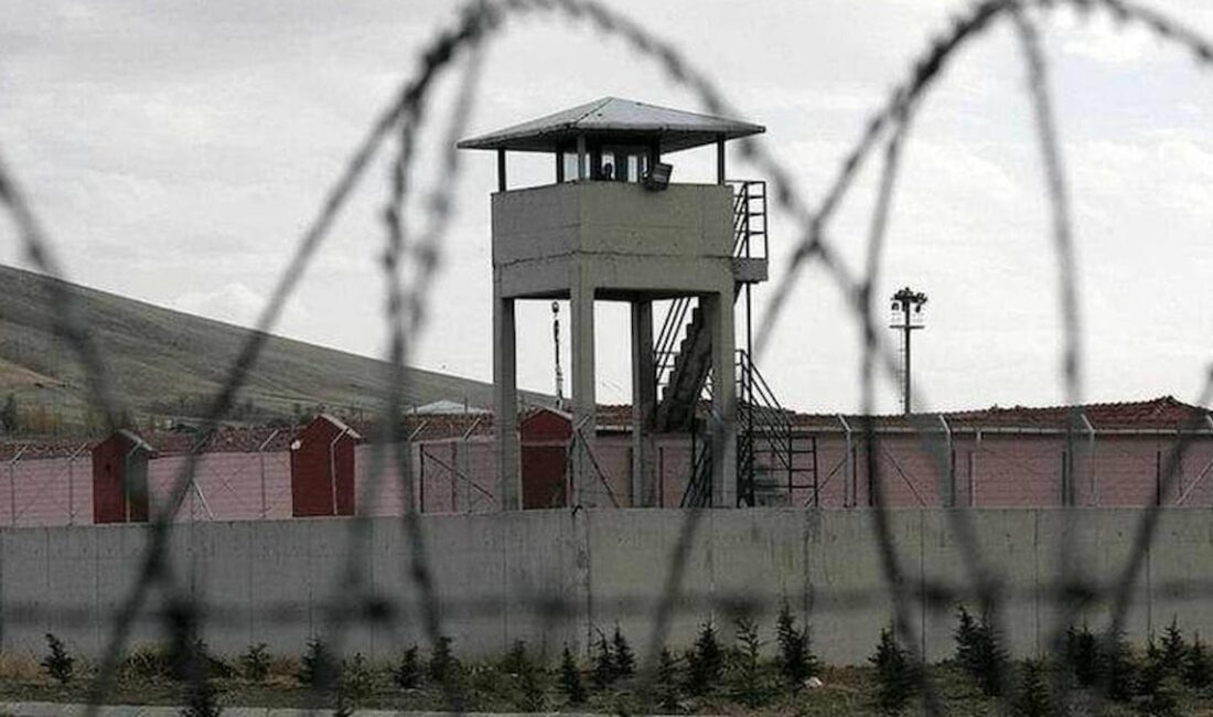 Cezaevine tek kıyafetle girdi, milyoner çıktı Japonya’da haksız yere cezaya çarptırılan 89 yaşındaki Iwao Hakamada’ya, yıllar