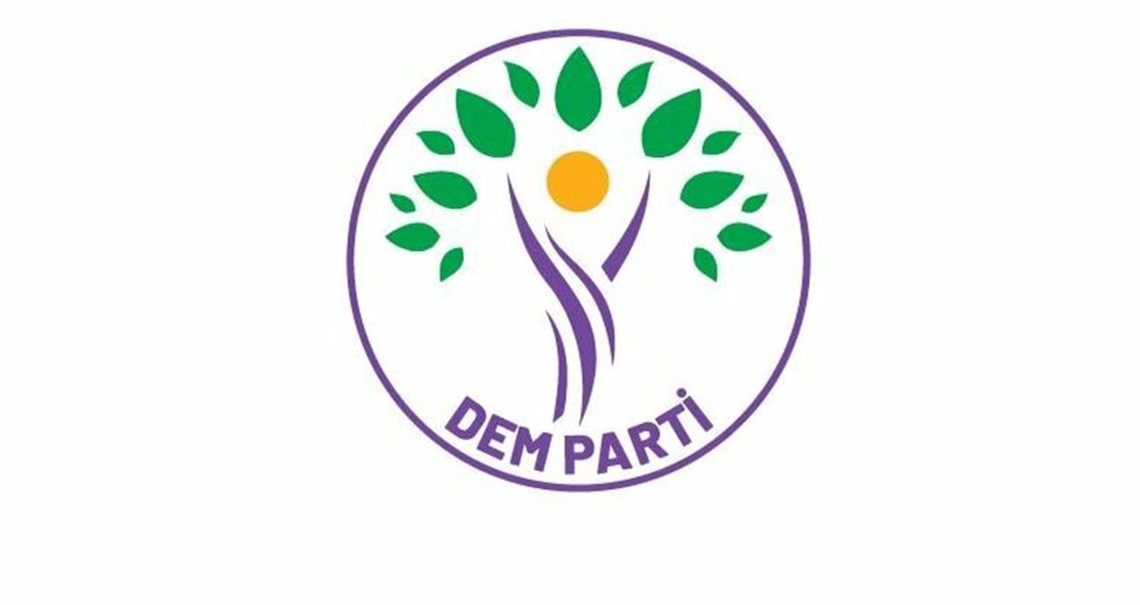 DEM Parti MYK’den yapılan açıklamada, sabah saatlerinde İstanbul Büyükşehir Belediye