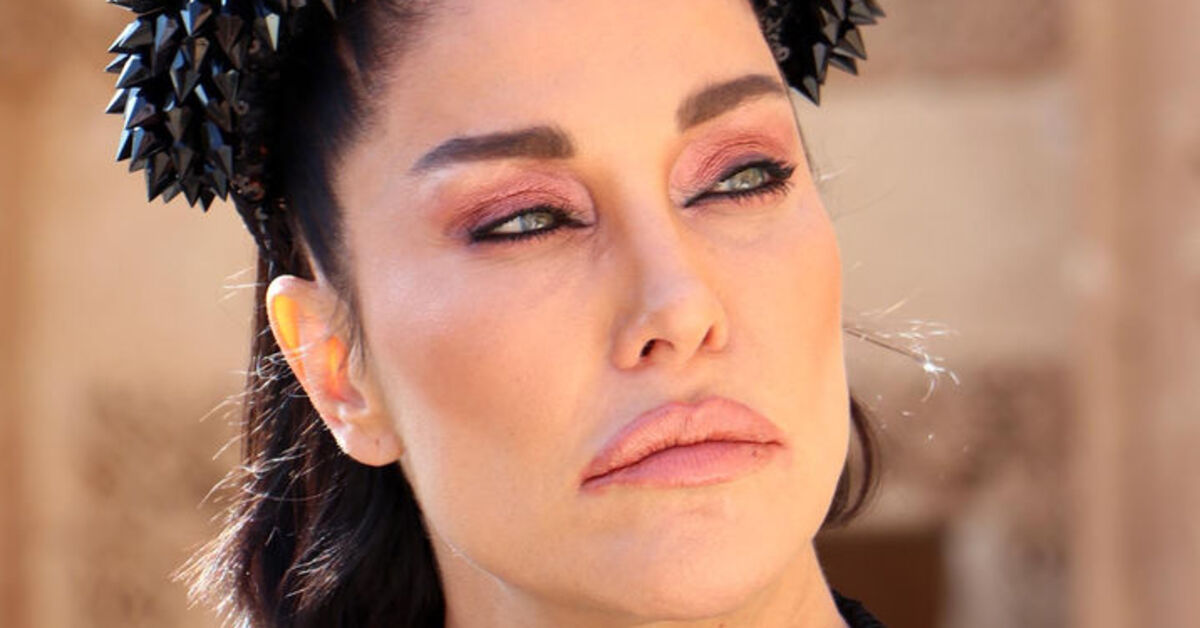 Deniz Akkaya, Selin Ciğerci’ye hakaretten yargılanıyor… Selin Ciğerci, 2021’de sosyal