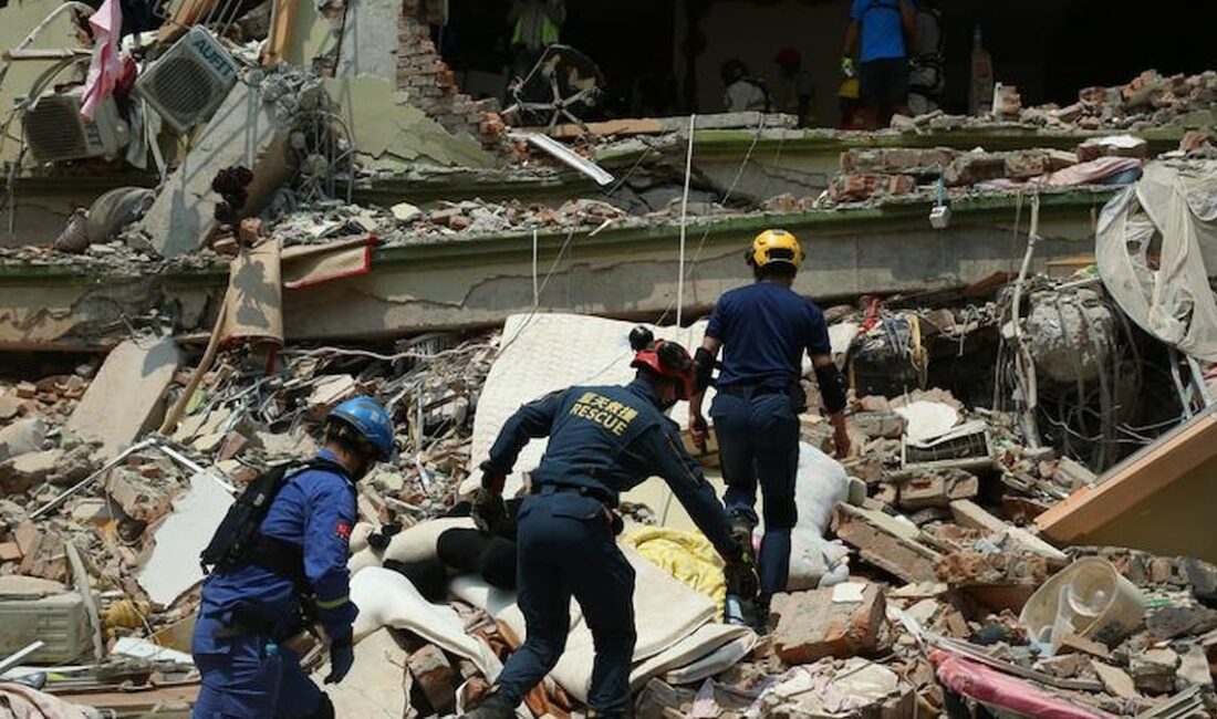 Depremin Vurduğu Myammar’da Ulusal Yas İlan Edildi! Myanmar hükümeti tarafından yapılan açıklamada, 31 Mart-6 Nisan tarihleri arasında