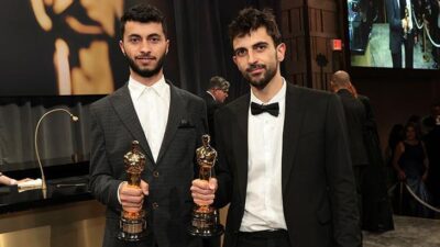 İsrailli ve Filistinli sinemacıların ortak çalışması olan bu belgesel, Batı