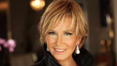 Türk sinemasının ünlü oyuncusu Filiz Akın, bir süredir tedavi gördüğü