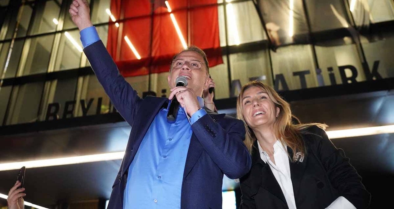 Sabah saatlerinde polis ekipleri, Murat Çalık’ın evinde arama gerçekleştirdi ve