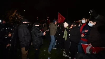 İstanbul Büyükşehir Belediyesi’ne (İBB) yönelik başlatılan “yolsuzluk” ve “terör” soruşturmalarında