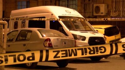 İzmir’in Urla ilçesinde eğlence mekanı önünde çıkan silahlı kavgada 3