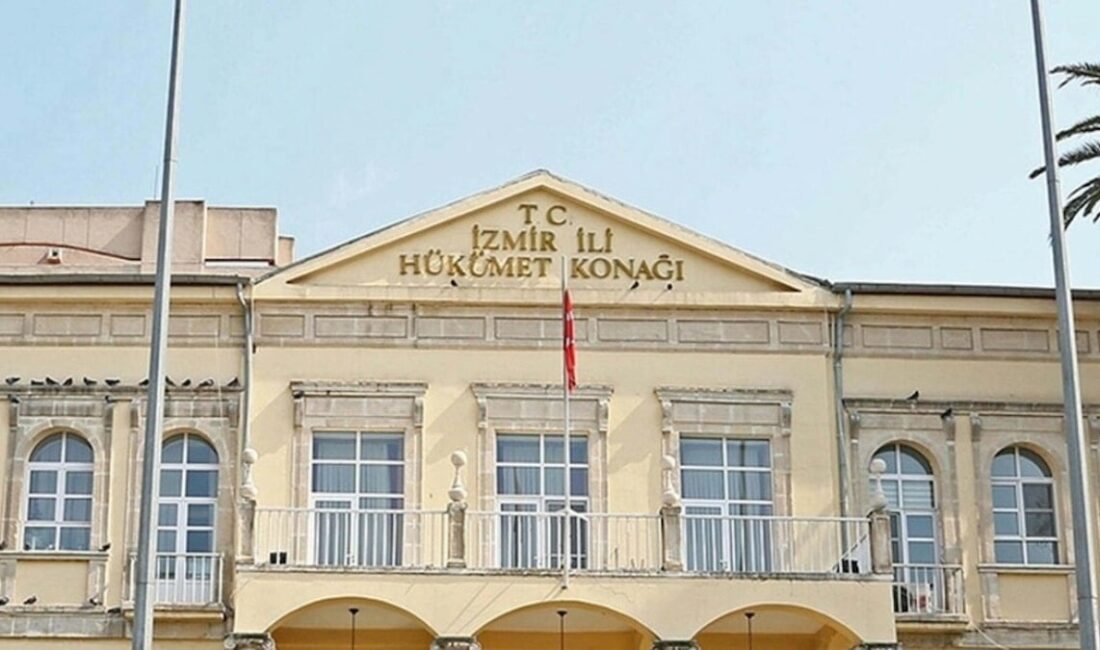 İzmir’de Eylem Yasağı 4 Gün Daha Uzatıldı İzmir Valiliği, il genelinde 21 Mart’ta başlayan toplanma, gösteri ve