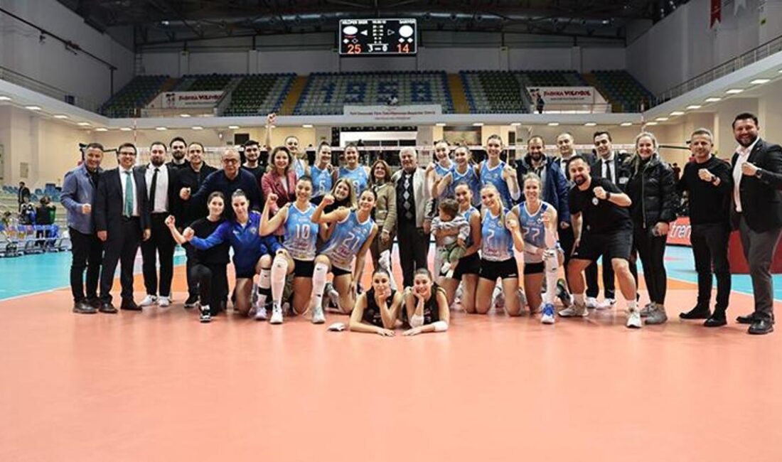 Nilüfer Belediyespor Eker ligde kalmayı başardı Nilüfer Belediyespor Eker Kadın Voleybol Takımı, Vodafone Sultanlar Ligi’nin son