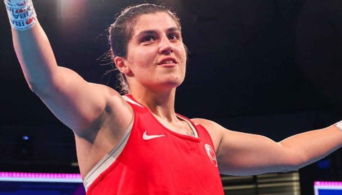 Ünlülerden Busenaz Sürmeneli Paylaşımı; “Yaşattığın Bu Gurur İçin Teşekkürler” Milli sporcular, Kadınlar Dünya Boks Şampiyonası’nda 1 altın, 3 gümüş