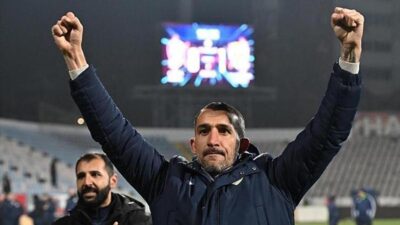 Teknik Direktör Mehmet Topal, yeniden Petrolul Ploiesti’nin başına geçti. Taraftar
