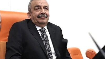 TBMM Başkan Vekili ve İstanbul Milletvekili Sırrı Süreyya Önder 23:00