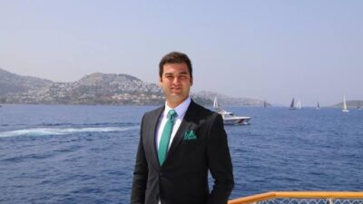 Yaz sezonunun yaklaşmasıyla birlikte gözler yine tatil beldelerindeki yiyecek-içecek fiyatlarına