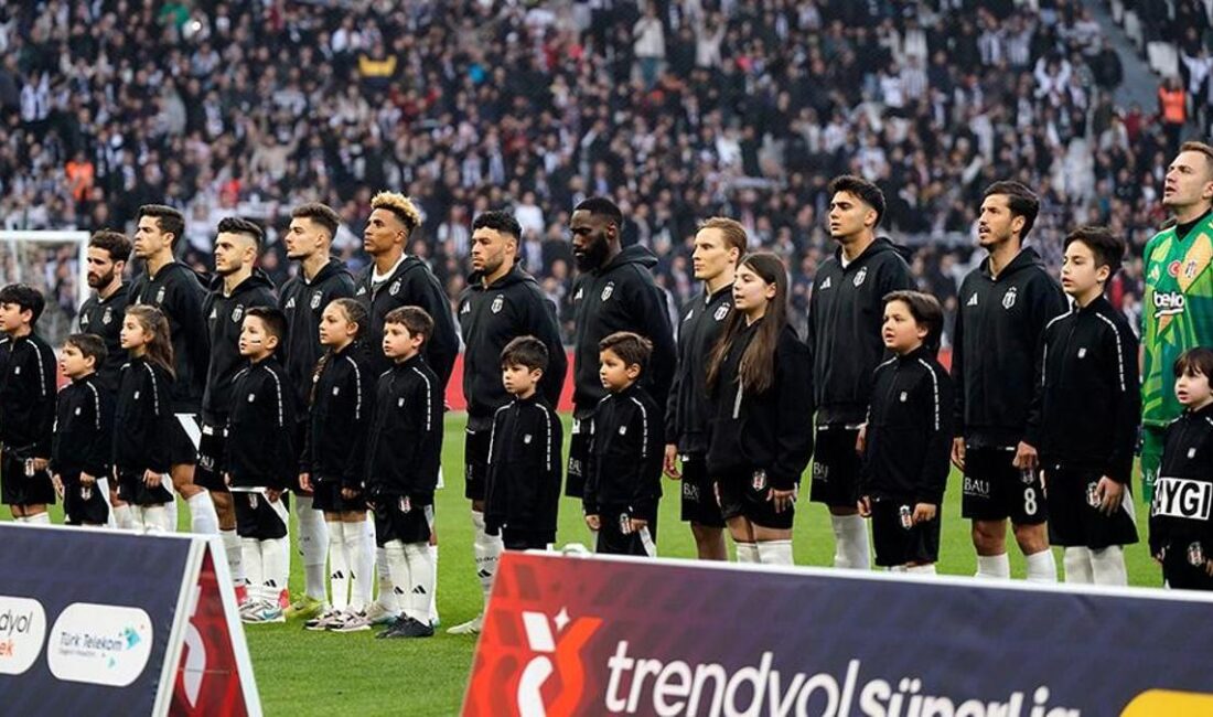 Beşiktaş’ta sakatlık şoku! Oyuna devam edemedi… Süper Lig’in 31. haftasında Beşiktaş, sahasında Başakşehir’i ağırlıyor. Mücadele 0-0’lık