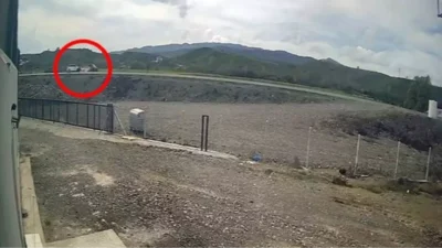 BİNGÖL’de bir otomobil ile sürücü kursu eğitim aracının çarpıştığı kazada