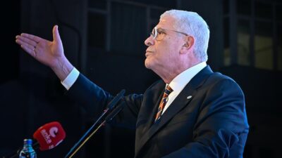 İYİ Parti Genel Başkanı Müsavat Dervişoğlu, CHP Lideri Özgür Özel’in