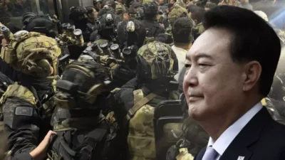 Yonhap’ın haberine göre, Anayasa Mahkemesi, yaptığı açıklamada, Yoon’un sıkıyönetim ilanının