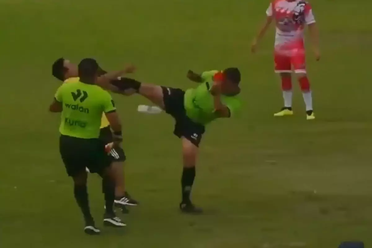 Peru’nun Ancash bölgesinde oynanan Sport Huaquilla-Magdalena CEDEC karşılaşmasında çok ilginç