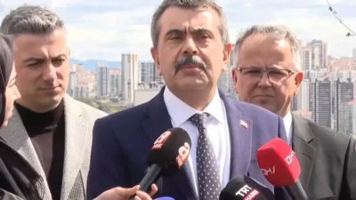 Son dönemde proje okullarındaki öğretmen atamalarının ardından başlayan öğrenci eylemleri