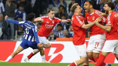 Portekiz Premier Lig’in 28. haftasındaki dev maçta Benfica, deplasmanda Porto