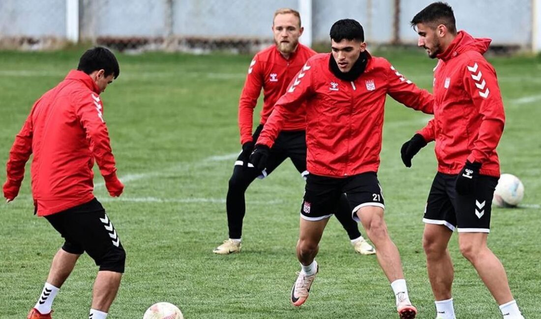 Trendyol Süper Lig’in 31. hafta maçında yarın sahasında Fenerbahçe ile