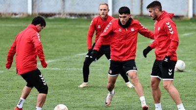 Trendyol Süper Lig’in 31. hafta maçında yarın sahasında Fenerbahçe ile