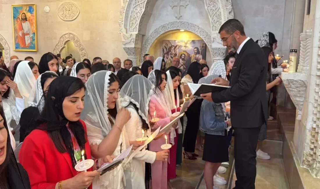 MARDİN ile Midyat ilçesinde Süryani vatandaşlar, Hazreti İsa’nın dirilişini simgeleyen