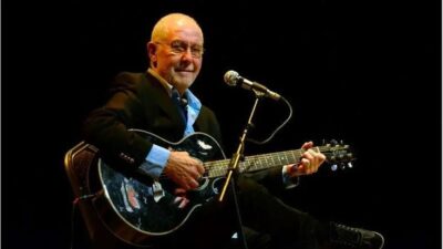 Türk müziğinin sevilen isimlerinden, besteci, söz yazarı ve oyuncu İlhan