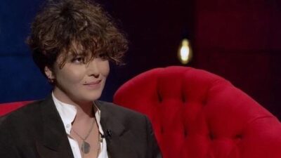 Elektrikli Soba Faciası! Ünlü Model Alevler Arasında Kaldı 2009 Türkiye